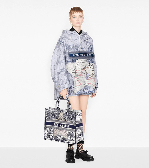 Angela Baby và Suzy đụng hàng: Mẹ 1 con trẻ trung khó tin, tình đầu quốc dân lại khiến dân tình khó nghĩ - Ảnh 3.