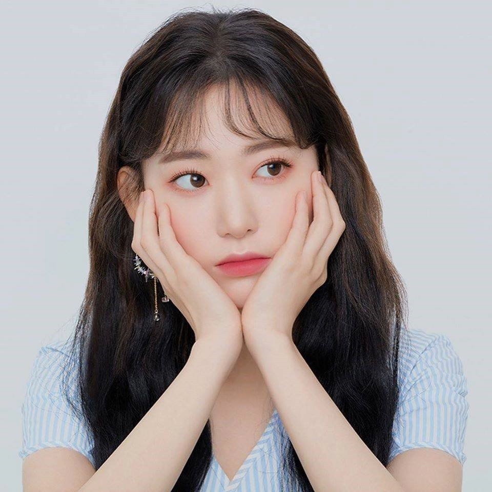 “Phanh phui” chuyện bên lề việc “nữ thực tập sinh” Miyawaki Sakura về chung nhà với BTS ảnh 5