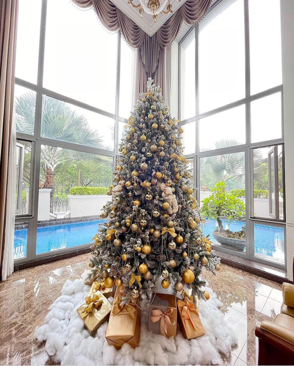 Sao Việt đón Noel 2020: Người hưởng niềm vui mới, kẻ chia tay đón Giáng sinh độc thân ảnh 2