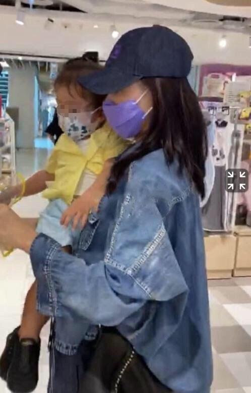 Đàm Tùng Vận “căm phẫn” thủ phạm; Điệu nhảy “hot” nhất tiktok tái hiện trong MTV VMAs 2020 ảnh 8