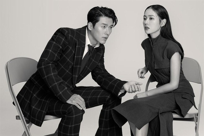 Bạn chỉ cần 5 tư thế “thần thánh” này cũng đủ “sống ảo siêu chất” ngay trong nhà! ảnh 1