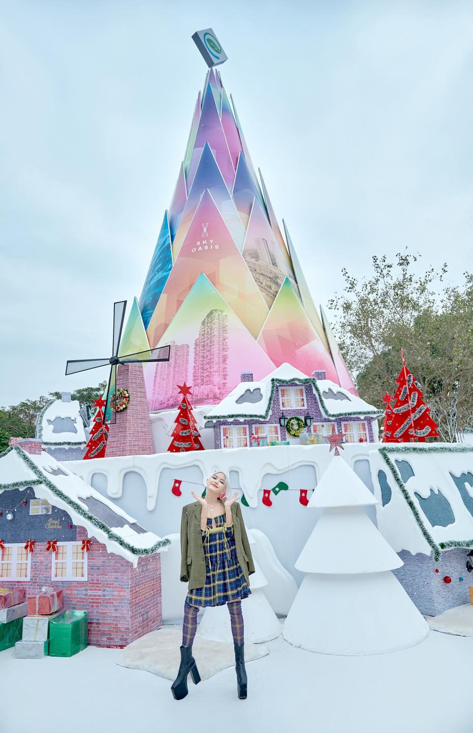 Sao Việt đón Noel 2020: Người hưởng niềm vui mới, kẻ chia tay đón Giáng sinh độc thân ảnh 13