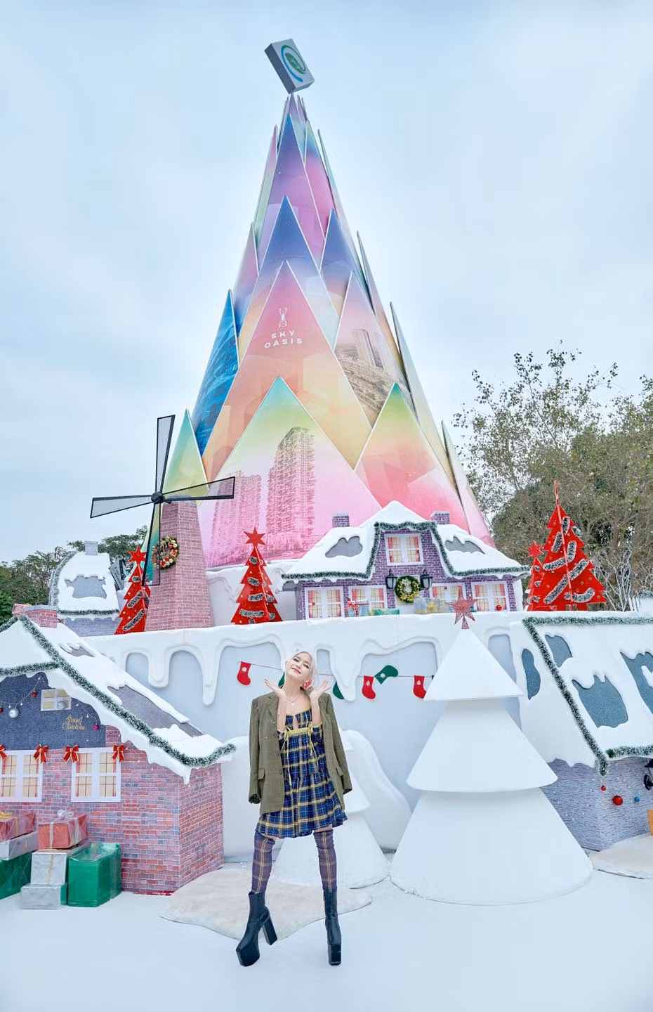 Sao Việt đón Noel 2020: Người hưởng niềm vui mới, kẻ chia tay đón Giáng sinh độc thân ảnh 13
