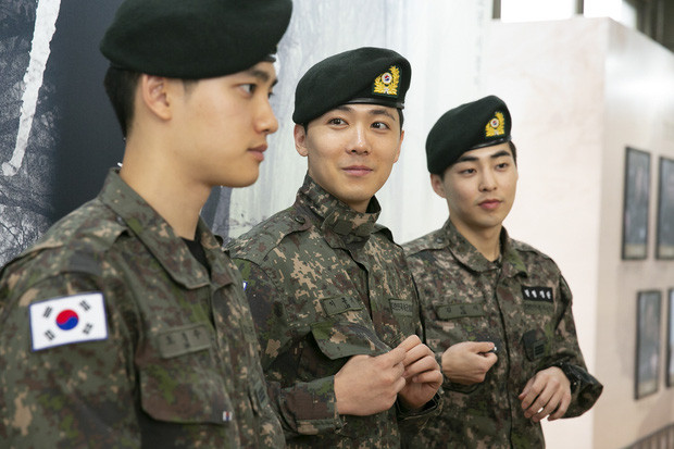 Hé lộ tin đồn về sự xuất hiện “cặp đôi đồng giới” đẹp nhất K-biz ảnh 4