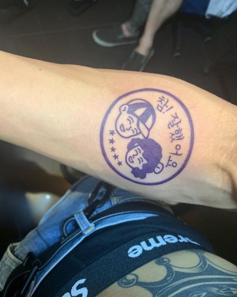 Trương Thiên Ái gặp sự cố hot search vì trùng tên; Adele mặc bikini khoe vòng eo siêu nhỏ ảnh 2