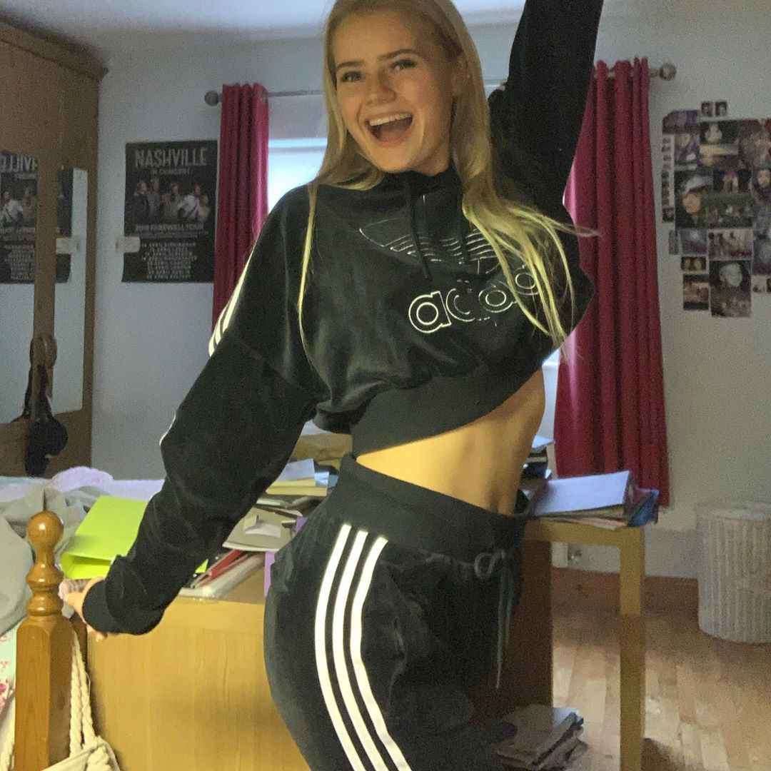 “Mỹ nữ” 10X quyến rũ của “mèo máy” Kerry Kato xuất hiện sau giảm cân khiến fan choáng nặng ảnh 7