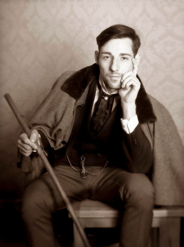 Chàng trai 9X sốc nặng khi nhìn thấy kiếp trước, “người song trùng” trong bức ảnh năm 1905 ảnh 10