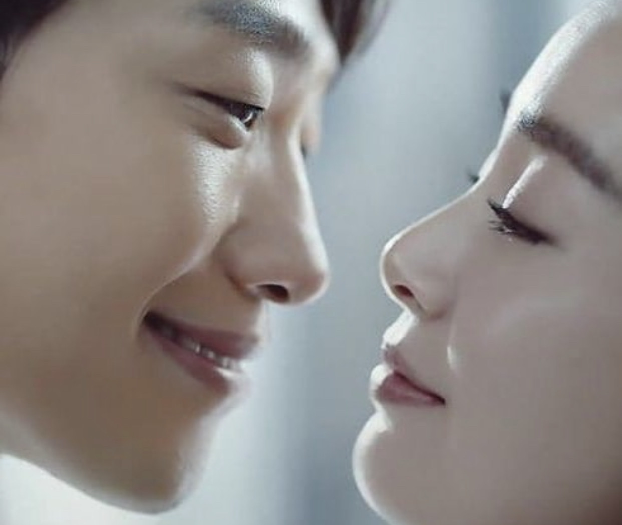 Mối tình 10 năm của “ông bà hoàng” từ yêu đơn phương đến tột cùng hạnh phúc của showbiz ảnh 10