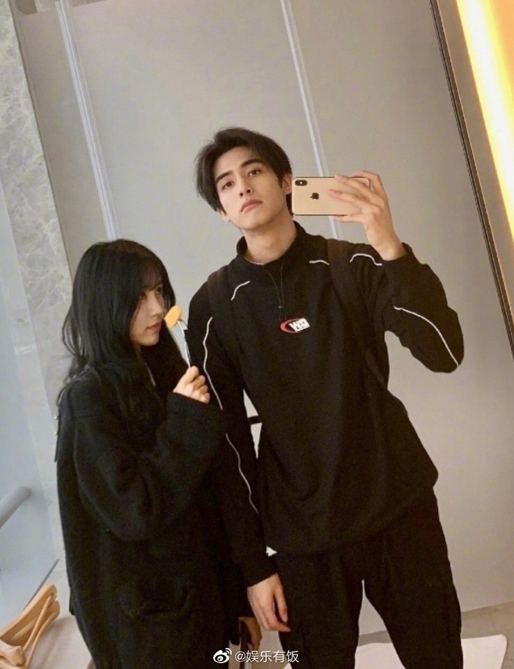 Jisoo (Black Pink), Sunmi, Dương Mịch, Tống Uy Long, Tiêu Chiến hóa “nam thần, tiên nữ” là đều nhờ chung điểm này! ảnh 11