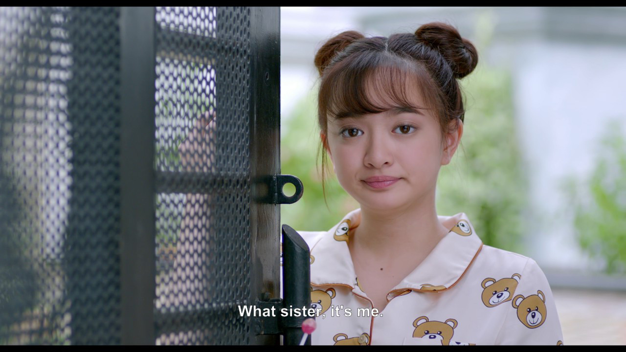 Hot girl 10X xinh như mộng gây &quot;giật mình&quot; vì ảnh thời &quot;ngố tàu&quot; da đen nhẻm, khó nhận ra - Ảnh 2.