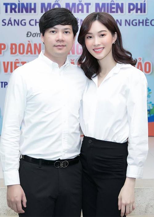 Sau đám cưới hồi tháng 10 /2017, Đặng Thu Thảo hạn chế hoạt động showbiz để lui về làm hậu phương của chồng. Cô lần lượt sinh con gái đầu lòng vào tháng 3/2018 và con trai thứ hai vào tháng 5/2020. Sau đám cưới hồi tháng 10 /2017, Đặng Thu Thảo hạn chế hoạt động showbiz để lui về làm hậu phương của chồng. Cô lần lượt sinh con gái đầu lòng vào tháng 3/2018 và con trai thứ hai vào tháng 5/2020.