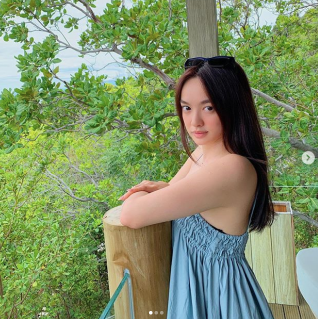 Hé lộ hình ảnh hồi bé của hot girl 10X xinh như mộng, khiến ai cũng sốc vì quá khác! ảnh 12