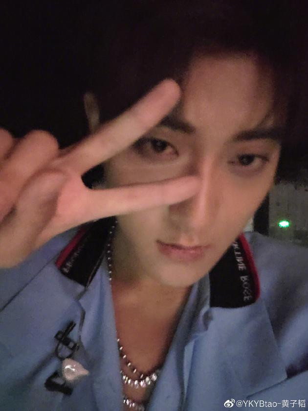 “Siêu thừa kế” Hoàng Tử Thao (TAO) muốn con “cả nếp lẫn tẻ”; La Vân Hy chia sẻ “hạnh phúc“ ảnh 12