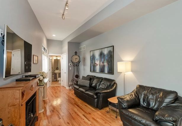 Ngôi nhà mỏng nhất thế gian thu hút triệu lượt view, gây xôn xao vì kiến trúc bất thường ảnh 6