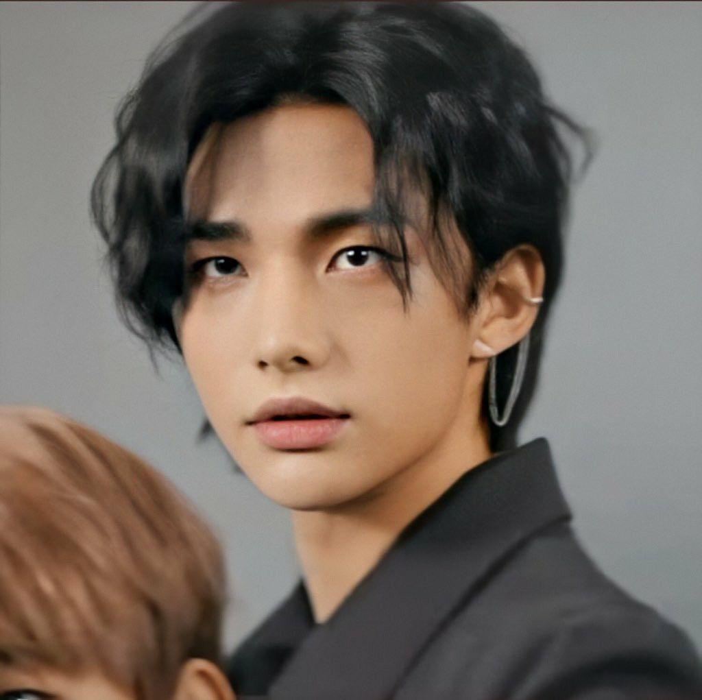 Hyunjin (Stray Kids) bị “đóng băng” hoạt động trước các lùm xùm bị “tố” bạo lực học đường ảnh 6