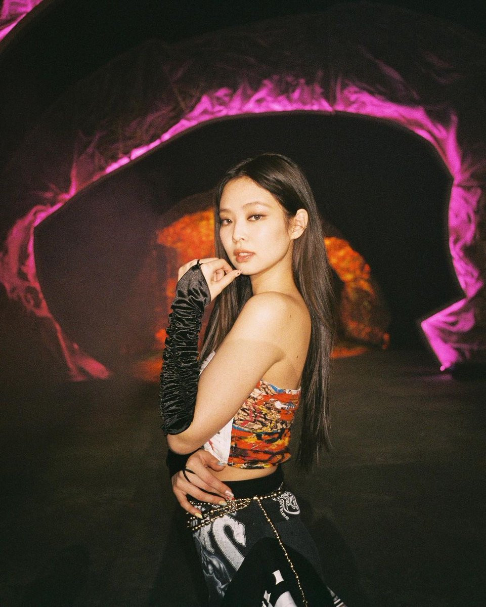 Đây là lần đầu tiên Jennie (Black Pink) “phản ứng” từ khi có tin đồn hẹn hò cùng G-Dragon ảnh 9