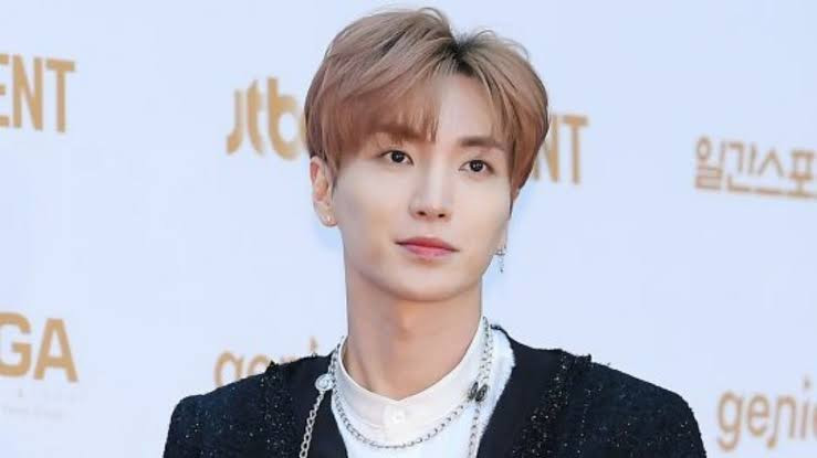 Tài khoản Instagram của Leeteuk (Suju) bị “hack” buộc nam Idol phải lên tiếng cầu xin các “tin tặc“ ảnh 5