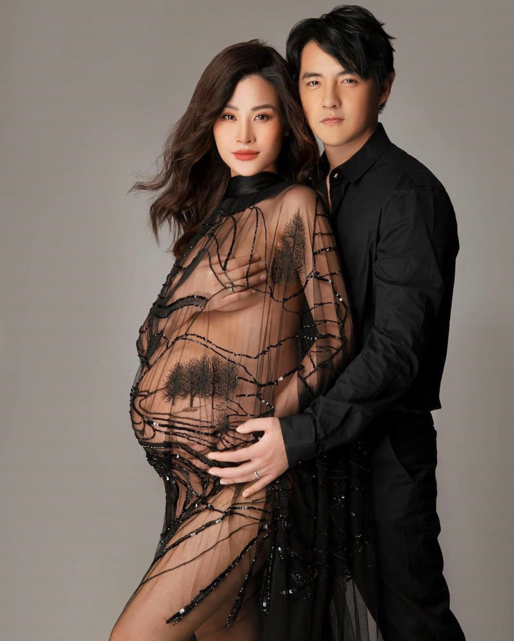 “Qua mặt” Hồ Ngọc Hà, Đông Nhi giờ mới là bà bầu nóng bỏng và quyến rũ bậc nhất V-biz ảnh 5