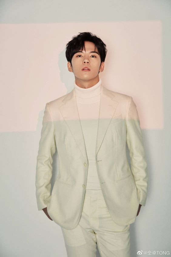 Showbiz châu Á 25/6: Lee Joon Gi tái xuất màn ảnh sau 2 năm vắng bóng với “Hoa Quỷ“ ảnh 10