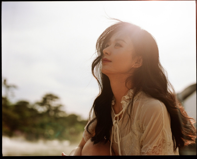 Ba thế hệ “người nhện” cùng xuất hiện? Triệu Lệ Dĩnh đẹp như “nữ thần” nhân dịp sinh nhật ảnh 8