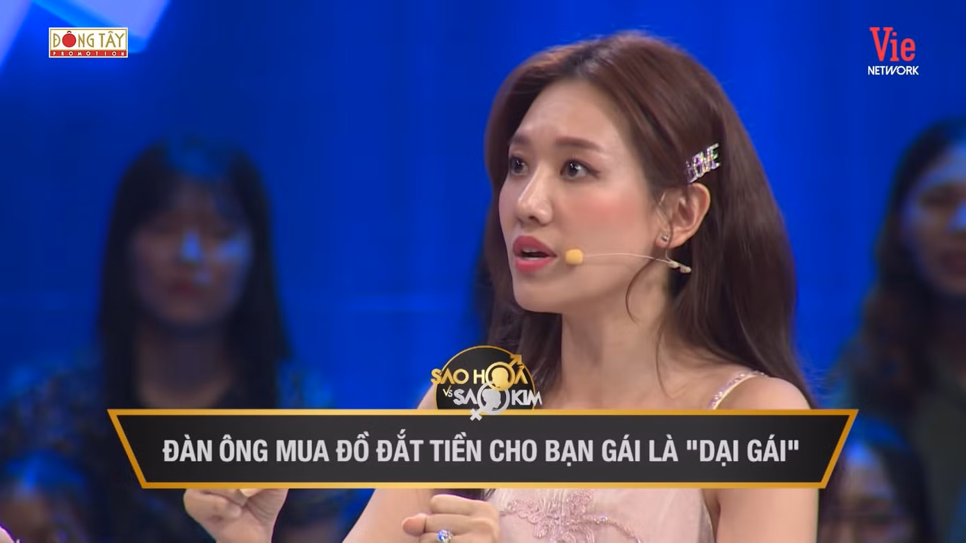 Hari Won: Trấn Thành tặng túi hiệu 89 triệu đồng lần đầu hẹn hò và câu nói tỉnh người ảnh 1