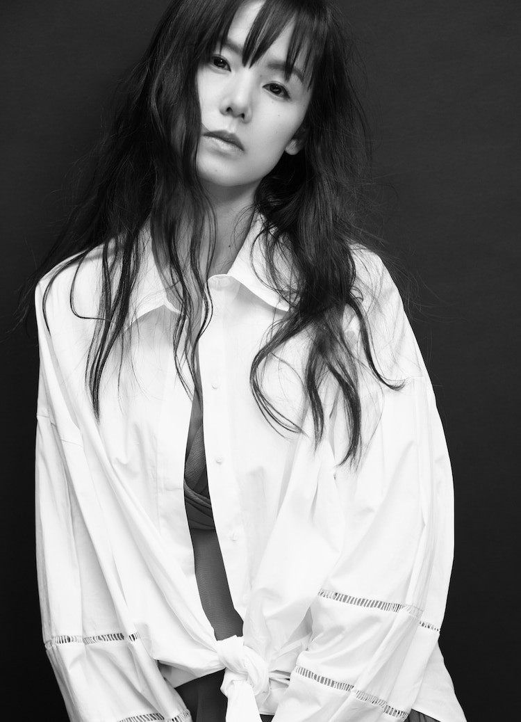 Hé lộ thông tin gia thế khủng về người tình kém 8 tuổi của Triệu Vy ảnh 6