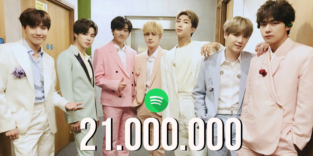 Màn cầu hôn cổ tích của sao 'Bản tình ca mùa đông' tại biệt thự trăm tỷ gây sốt trở lại ảnh 8