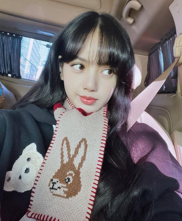 Ái nữ ‘bốc lửa’ nhà Khâu Thục Trinh khoe khéo vòng một nảy nở đêm Giáng sinh ảnh 5