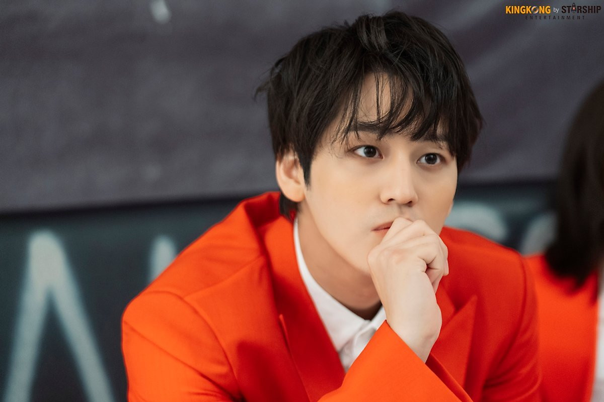 Phát sốt trước vẻ đẹp của mỹ nhân Tân Cương hóa Tây Thi đẹp đến nao lòng ảnh 7