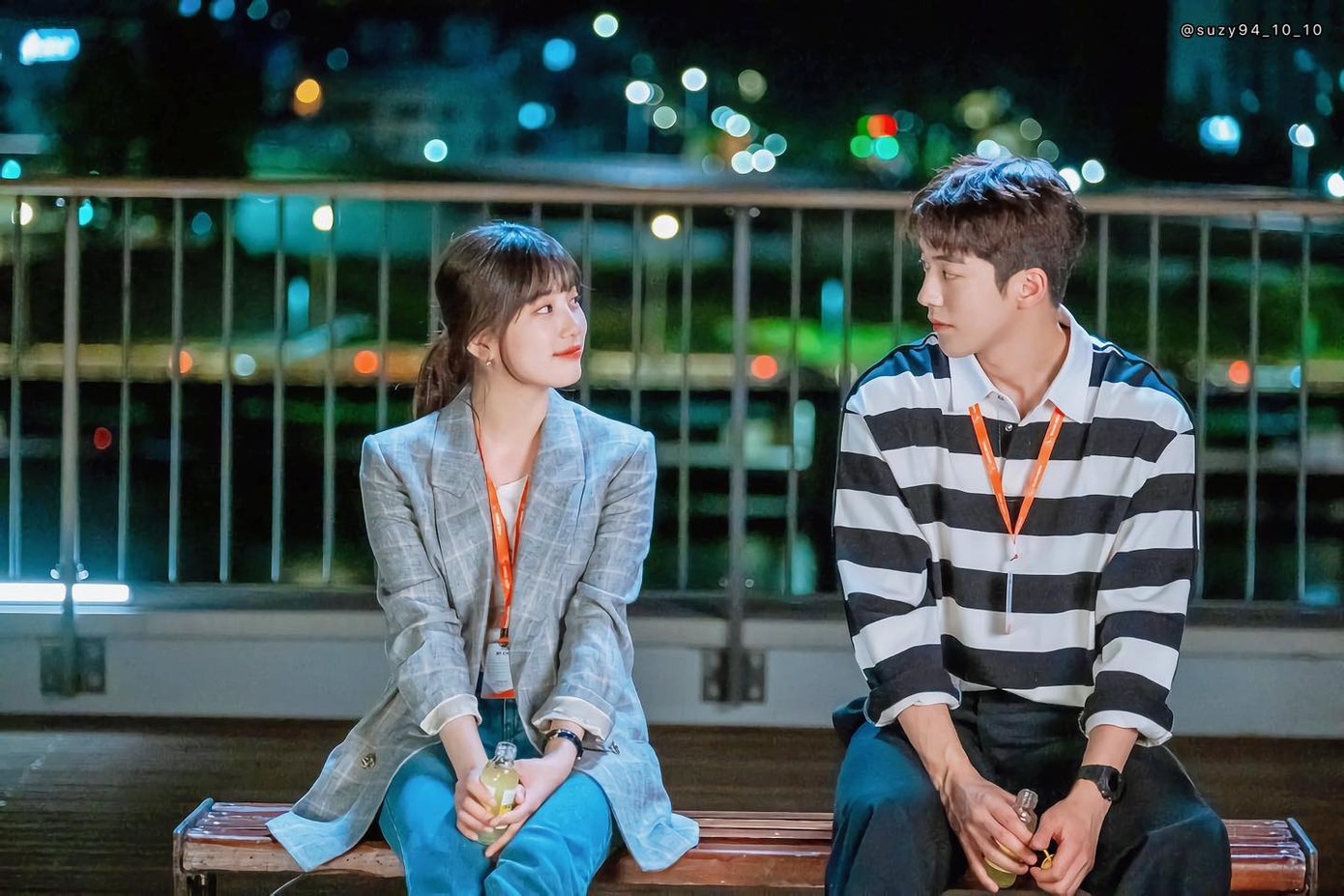 Sau 1 tháng, cảnh hôn đỏ mặt của Park Seo Joon Park Min Young tăng 100 triệu lượt xem ảnh 3