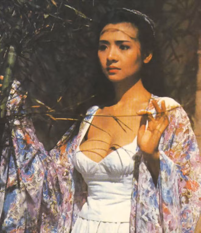 Nhìn lại những hình ảnh ‘bốc lửa’ của 'bom sex' Hồng Kông thập niên 90 Diệp Tử My ảnh 2