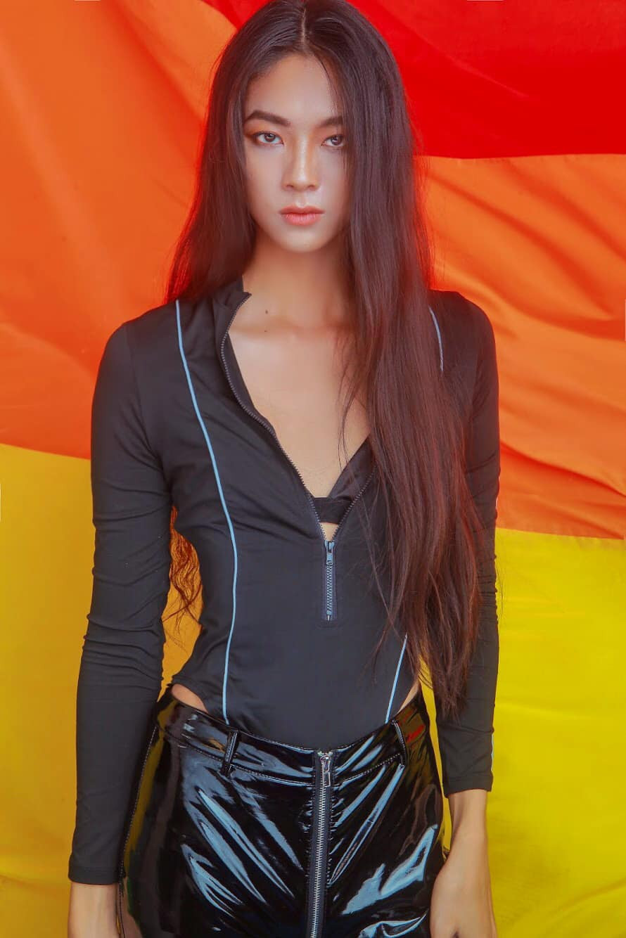 Ngắm thí sinh đẹp phi giới tính được Hương Giang hỗ trợ 100 triệu làm ngực ảnh 9