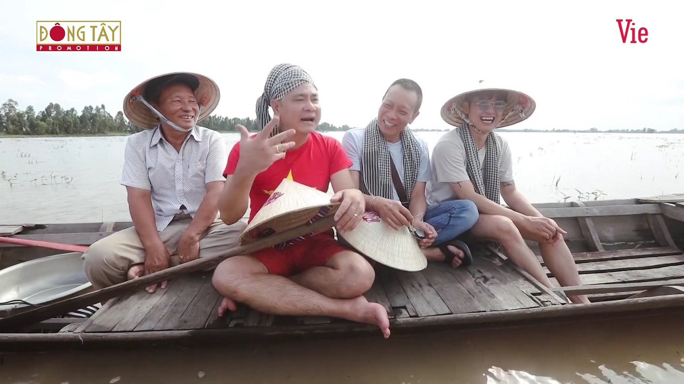 NSND Trung Đức, Tự Long bồi hồi nhớ lại ký ức với tiếng kẻng những ngày xa xưa ảnh 2