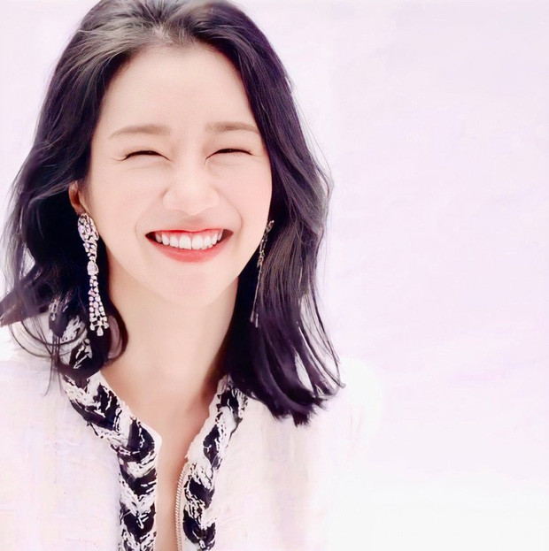 Đạo diễn U70 làm truyền thông Trung ‘dậy sóng’ khi có con với trợ lý kém 31 tuổi ảnh 4