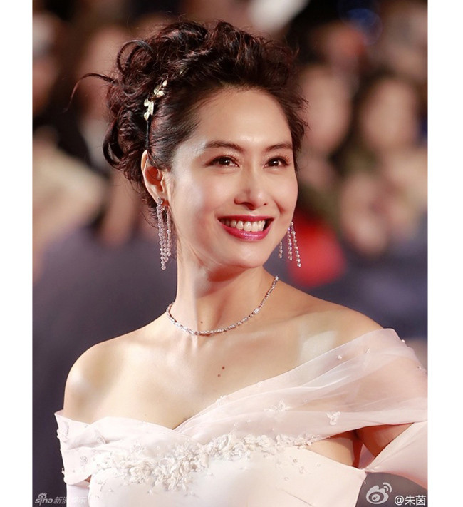 Cuộc sống khép kín của ‘Hoàng Dung’ kinh điển Chu Ân từng bị Châu Tinh Trì phản bội ảnh 4