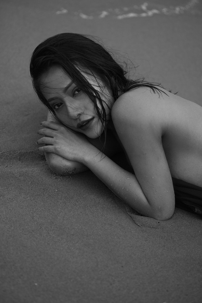 Ngắm dàn nữ ca sĩ nóng bỏng nổi tiếng hơn nhờ Rap Việt ảnh 5