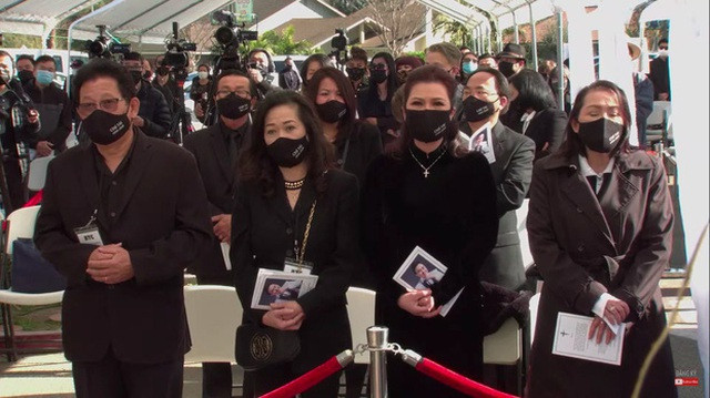 Xót xa khoảnh khắc vợ nhìn mặt nghệ sĩ Chí Tài lần cuối trước khi chia xa vĩnh viễn ảnh 7