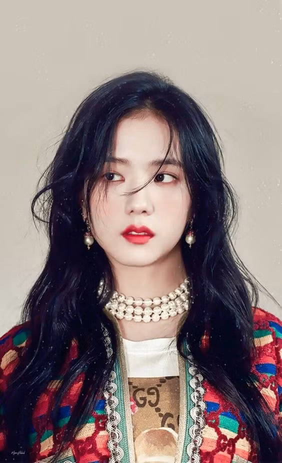 Top 10 mỹ nhân đẹp nhất châu Á, Lisa (Blackpink) 'vượt mặt' Địch Lệ Nhiệt Ba ảnh 9