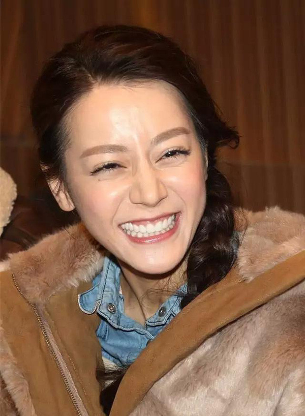 Sự thật về tấm ảnh chưa qua photoshop gây sốc của Địch Lệ Nhiệt Ba ảnh 3