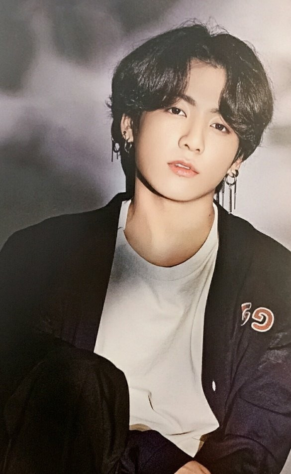 Bất ngờ trước hình ảnh 'Bao Thanh Thiên' Kim Siêu Quần ở tuổi U70 ảnh 3