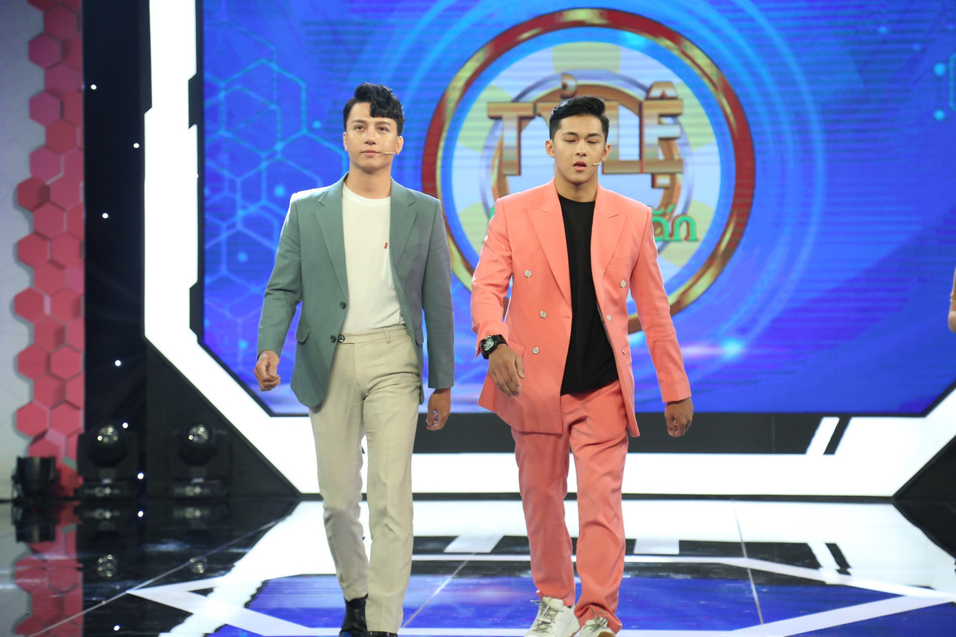 Xuân Nghị chia sẻ hay bị bạn gái hiểu lầm về thông tin trên mạng xã hội ảnh 5