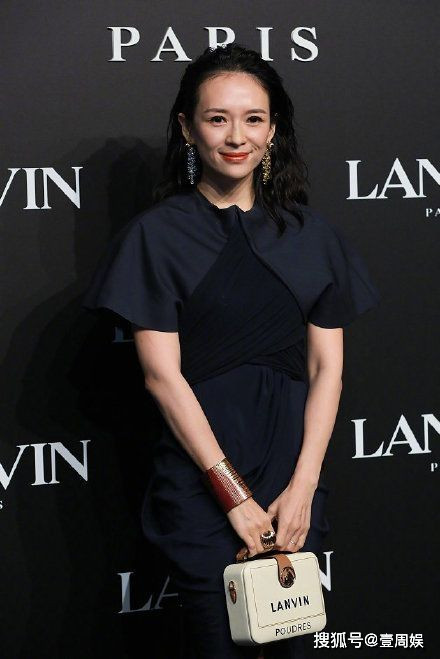 Nhan sắc Chương Tử Di xuống cấp thê thảm, lộ da chảy xệ, hói đầu sau sinh ảnh 1