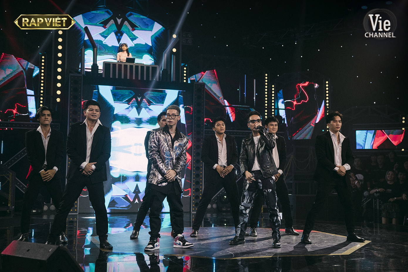 Chung kết Rap Việt: Giữa 'bão' scandal, MCK bùng nổ như 'thả hổ về rừng' cùng JustaTee ảnh 3