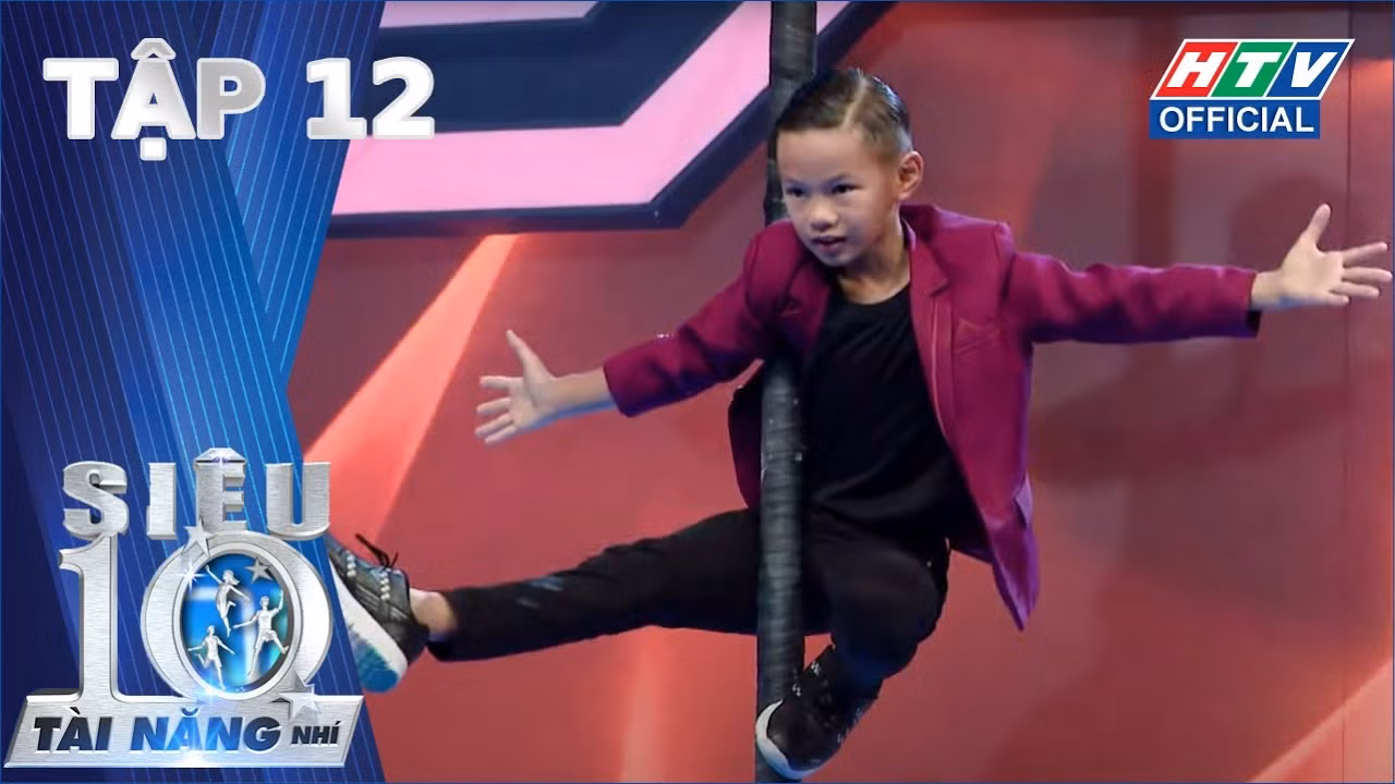 Siêu nhí trượt patin nhảy qua 6 người khiến vợ chồng Trấn Thành toát mồ hôi hột ảnh 4