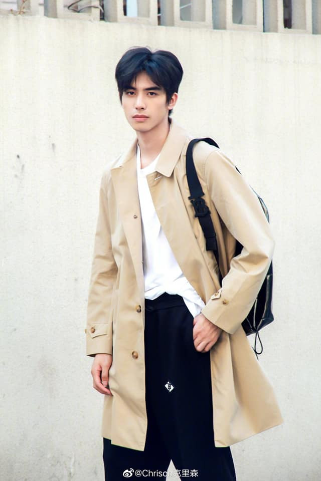 Cuộc đời 'nam diễn viên lùn nhất Trung Quốc' chỉ cao vỏn vẹn 1m2 có 4 vợ ảnh 10