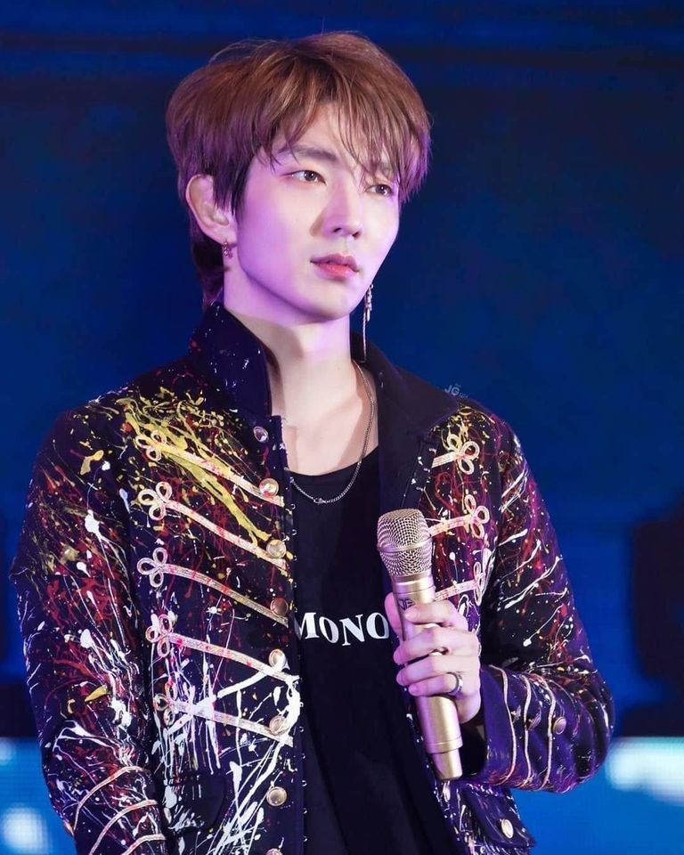 Choáng ngợp với dinh thự 17 triệu USD sang trọng của gia đình Chân Tử Đan ảnh 5