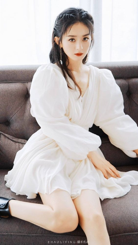 Top 10 mỹ nhân đẹp nhất châu Á, Lisa (Blackpink) 'vượt mặt' Địch Lệ Nhiệt Ba ảnh 6