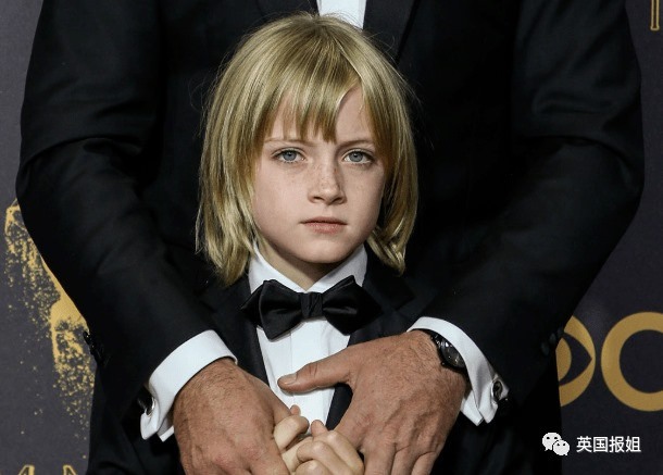 Ngây ngất trước ngoại hình xinh hơn con gái của quý tử nhà minh tinh phim 'King Kong' ảnh 1