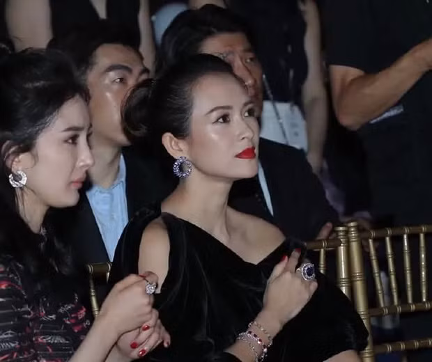 'Gia Cát Lượng điển trai nhất màn ảnh’ gây choáng váng vì phát tướng ảnh 4