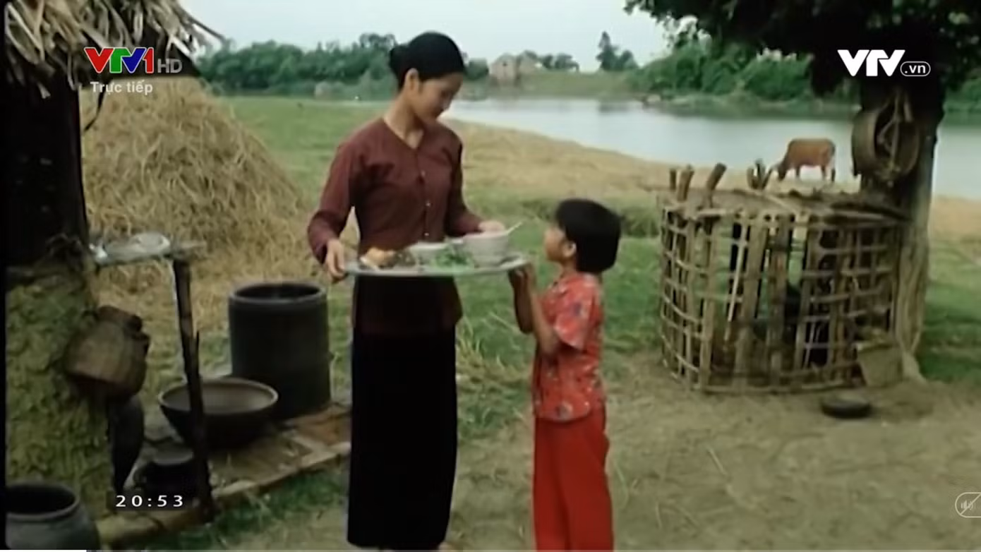 Công Lý rớm nước mắt kể chuyện thời bao cấp, từng định bỏ nhà đi vì 'gà cưng' ảnh 1